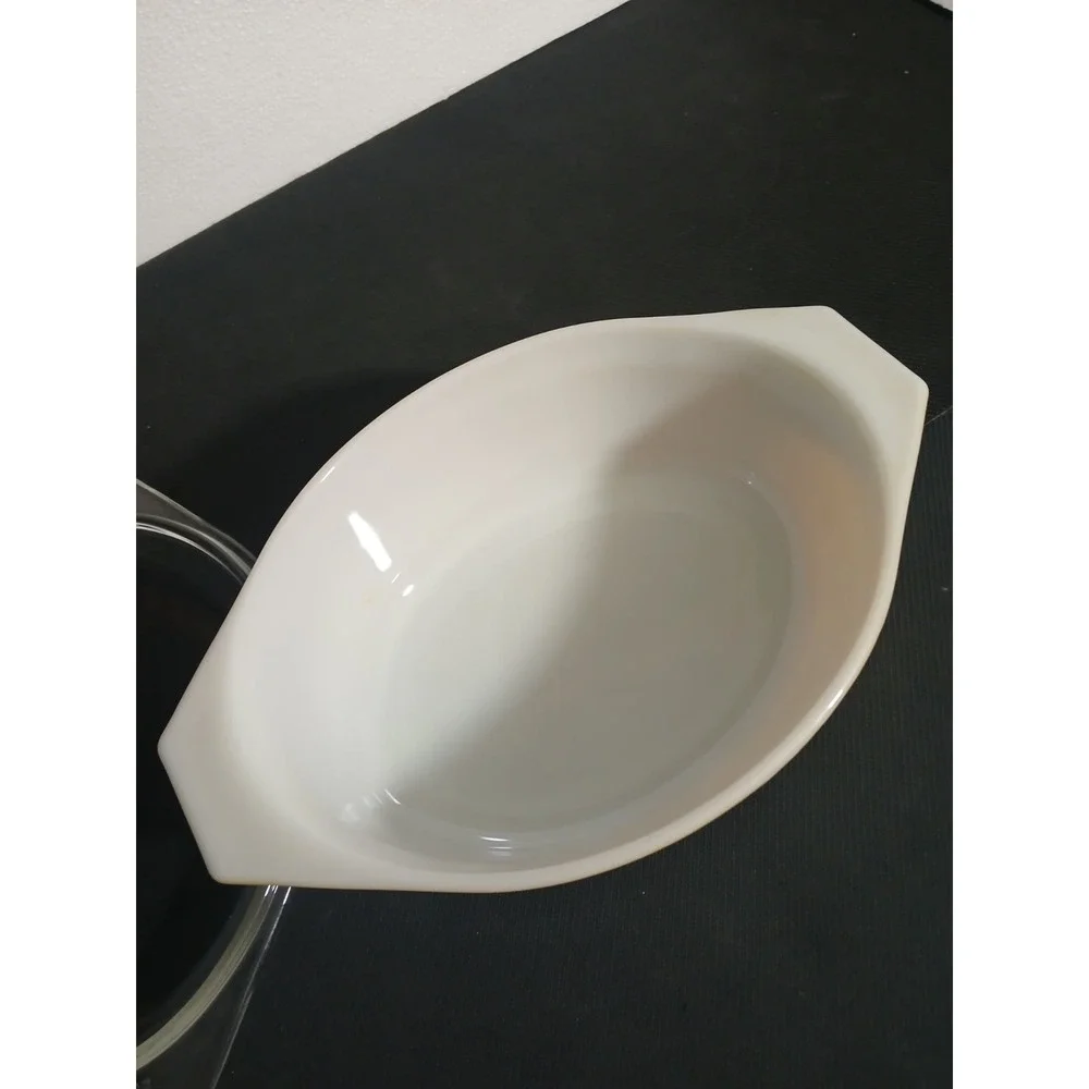 Vintage Pyrex 043 Butterfly Gold 1.5 Qt Oval Casserole Dish w Lid